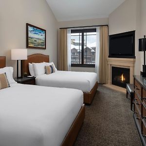 Zimmer mit Queensize-Bett